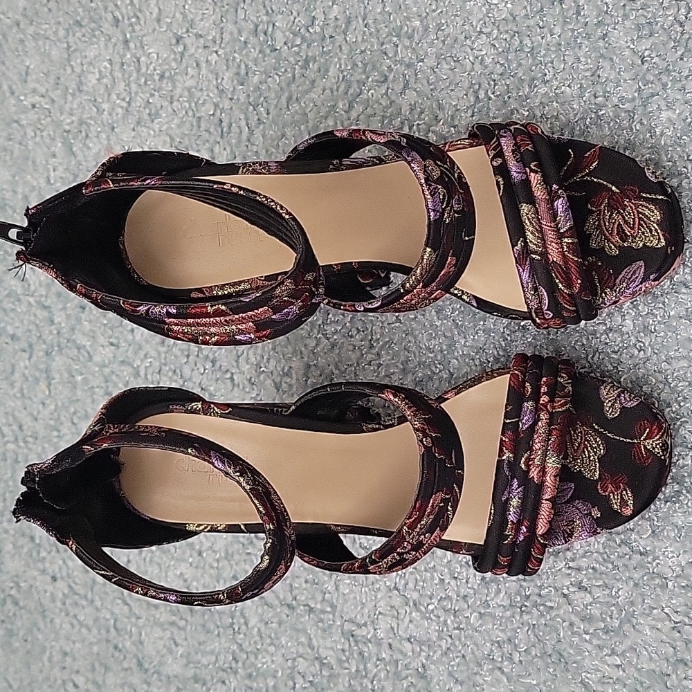 Charlotte Russe Floral Heels - Picture 2 of 8